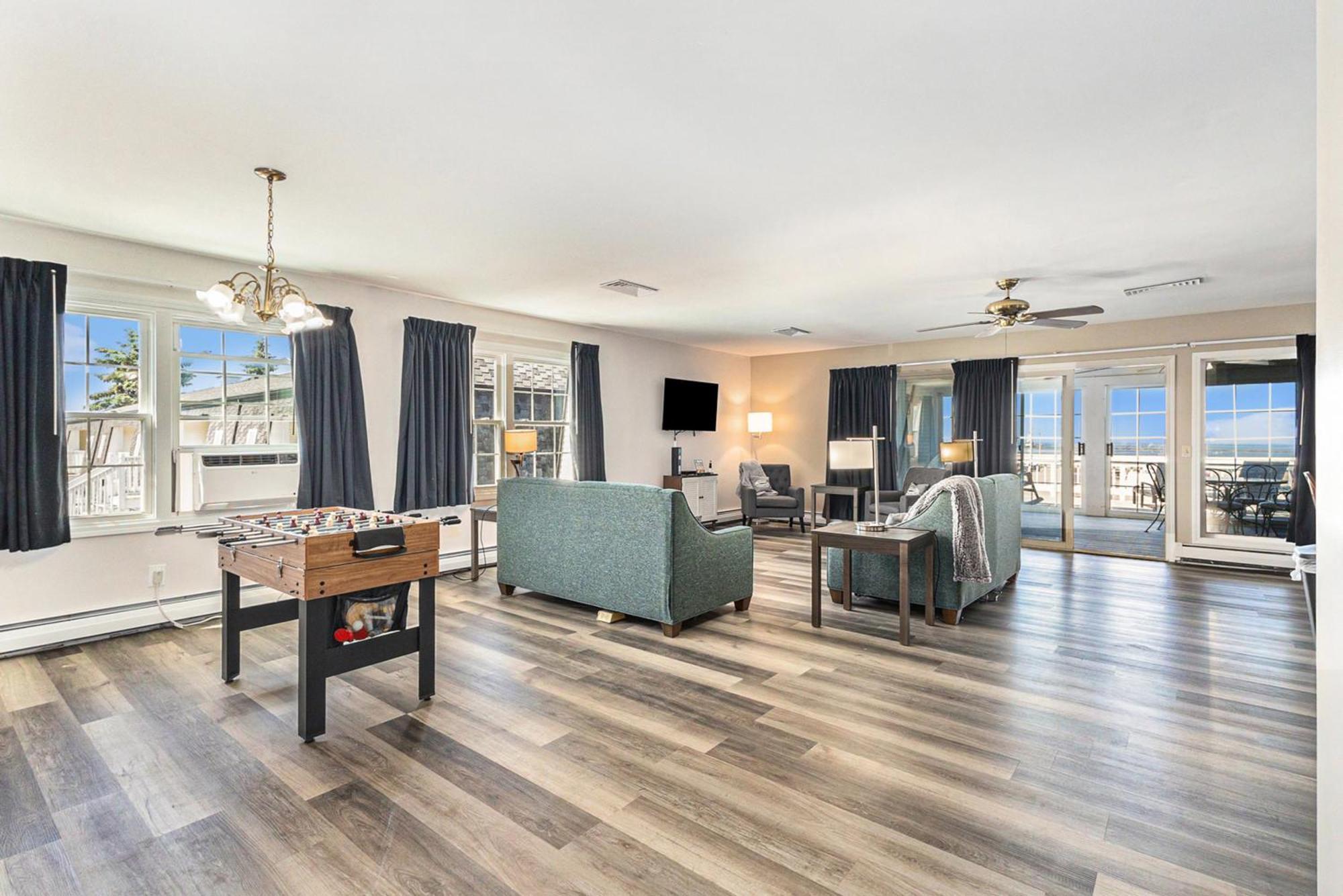 Snyders Shoreline Inn ラディントン エクステリア 写真